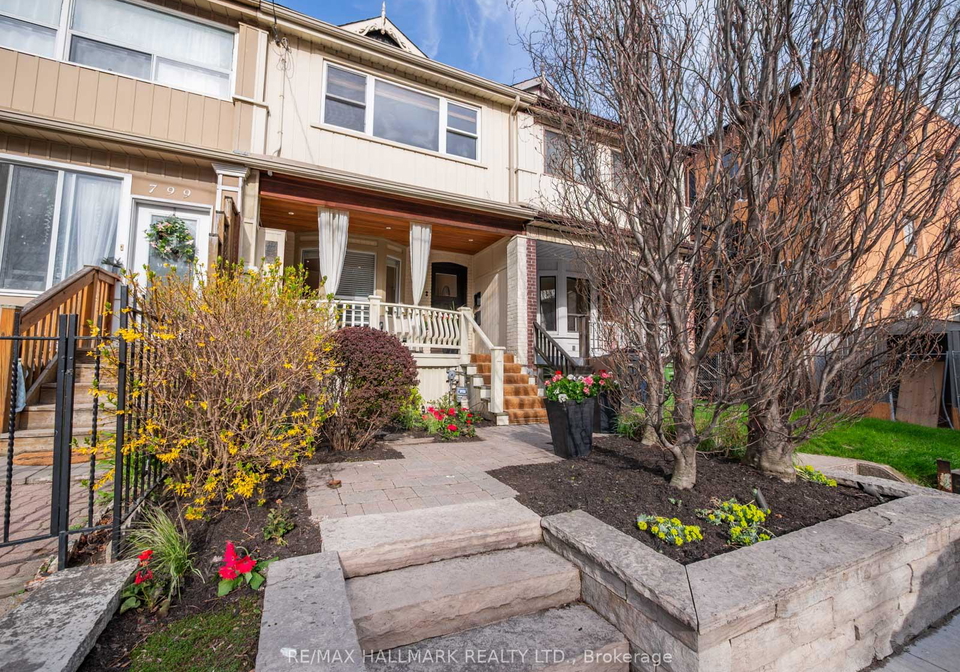 797-carlaw-avenue-east-york-ontario-e13130068