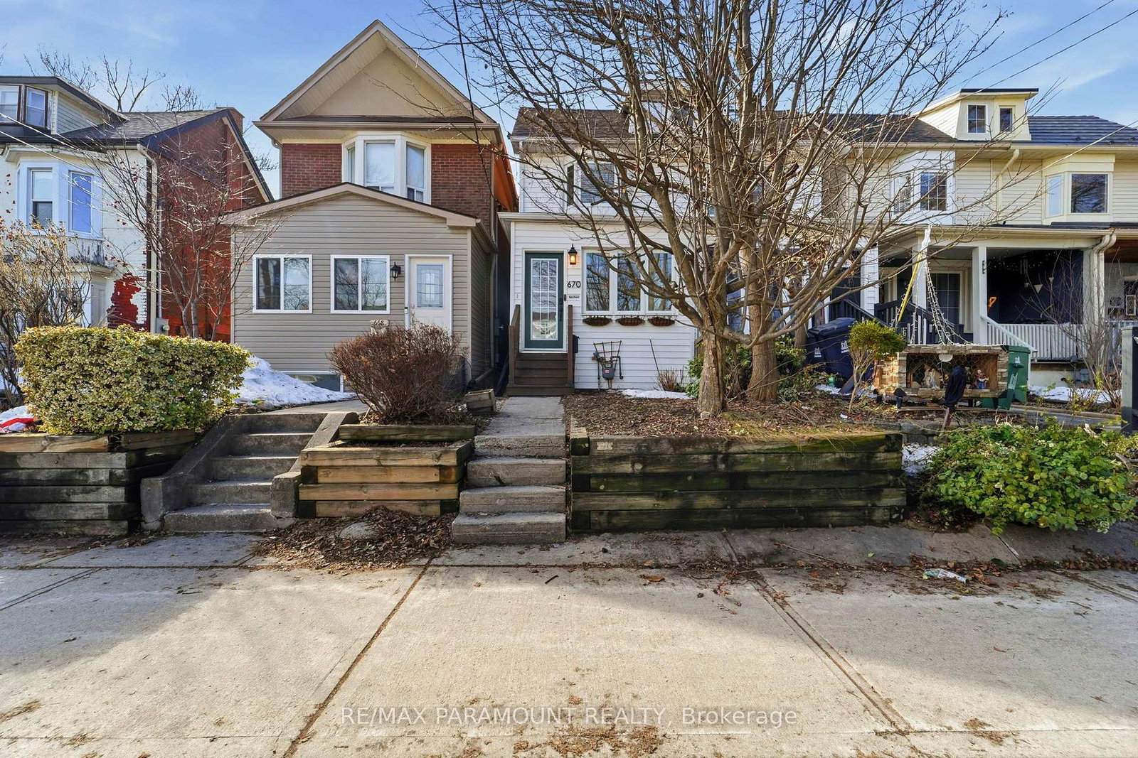 670-rhodes-avenue-toronto-ontario-e13131086
