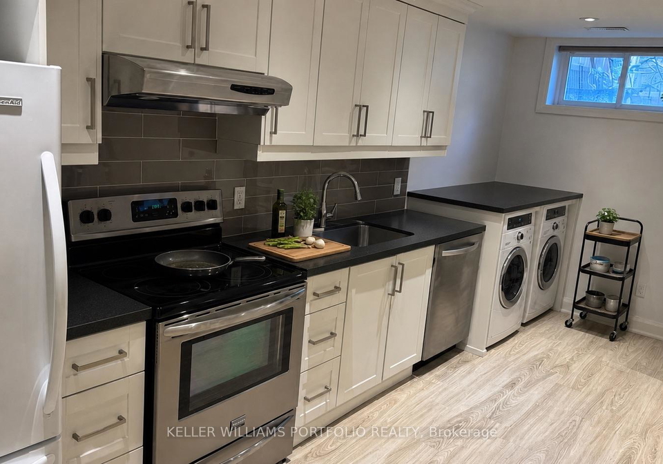 62-nealon-avenue-east-york-ontario-e13131516