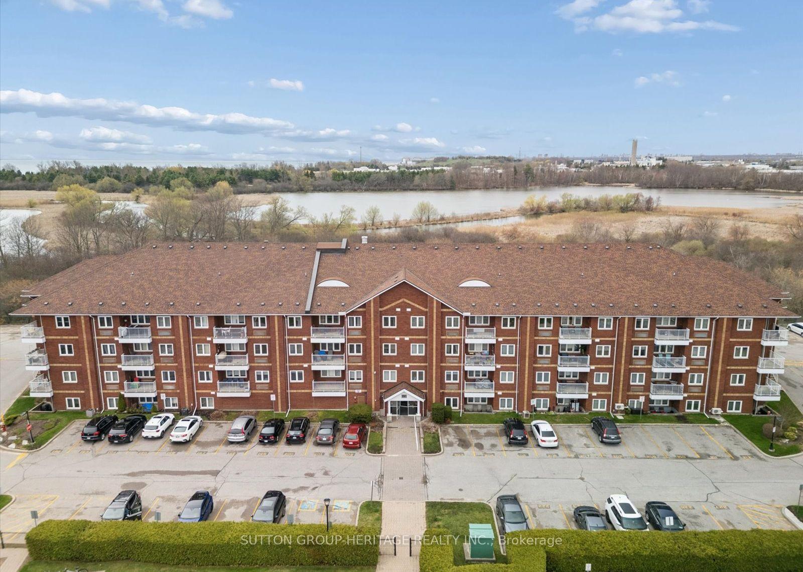 191-lake-driveway-w-ajax-ontario-e13131722