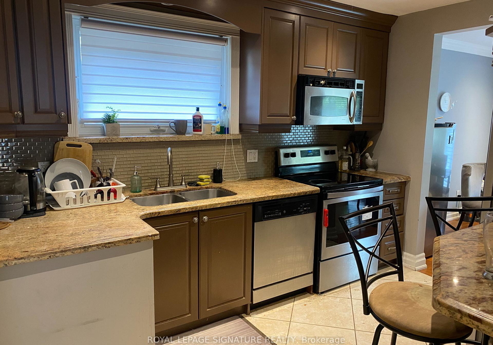 40-waterfield-drive-scarborough-ontario-e13132070