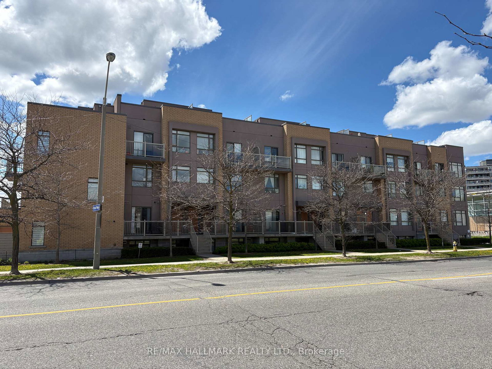 1070-progress-avenue-scarborough-ontario-e13132272