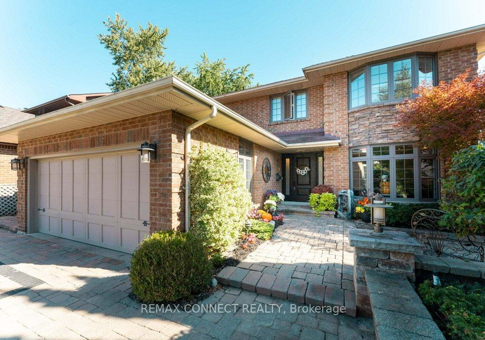 1879-new-street-pickering-ontario-e13132690