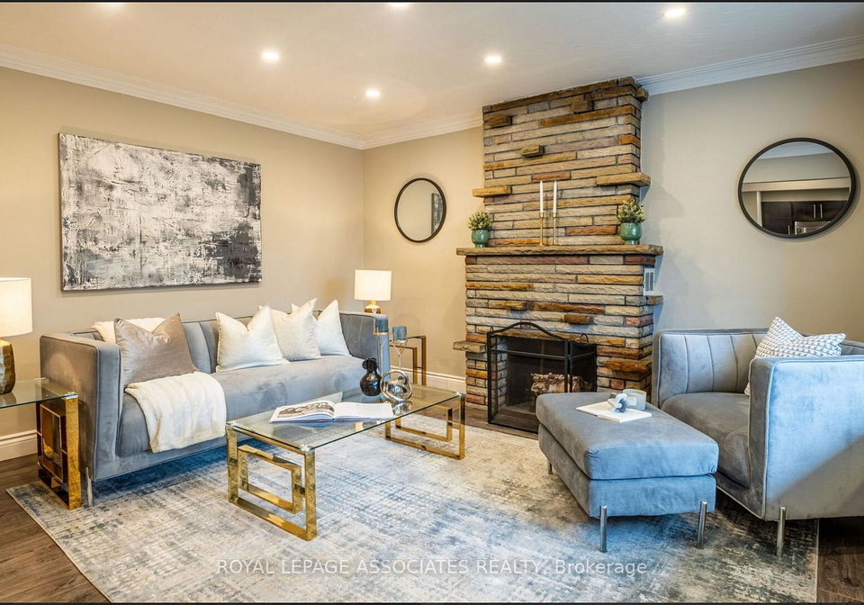 203-cromwell-avenue-oshawa-ontario-e13133018
