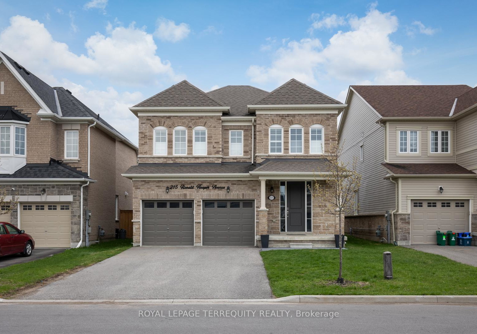 215-ronald-hooper-avenue-clarington-ontario-e13133140