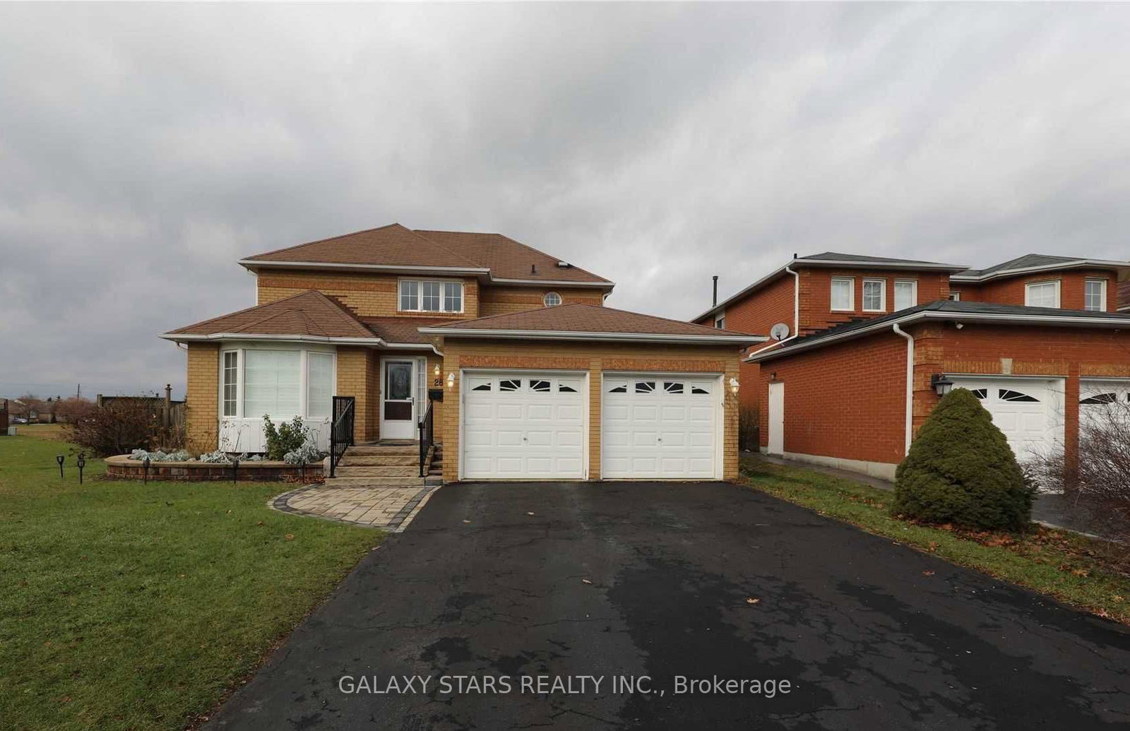 28-eric-clarke-drive-whitby-ontario-e13133256