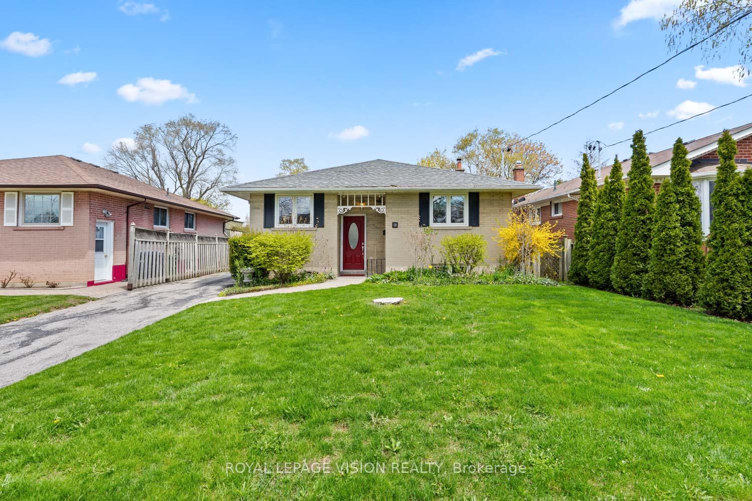 6-macduff-crescent-scarborough-ontario-e13133312