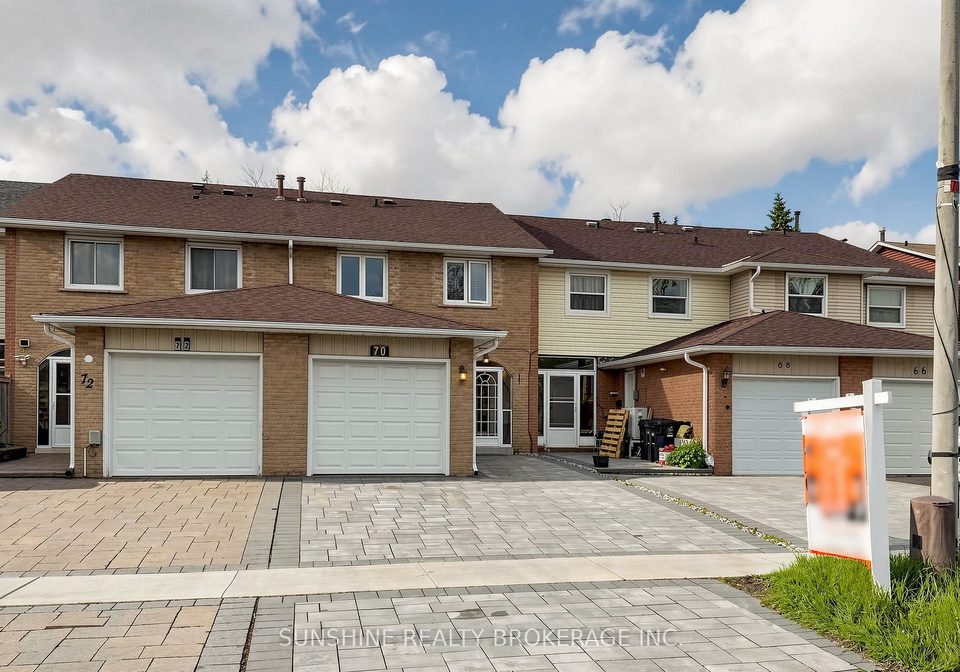 70-copperwood-square-scarborough-ontario-e13133450