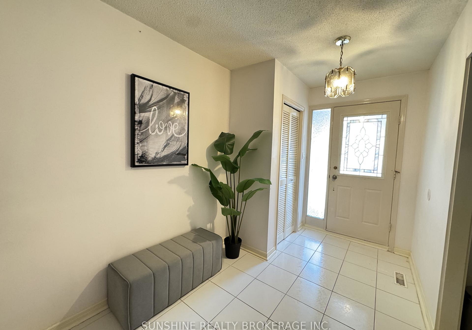 70-copperwood-square-scarborough-ontario-e13133450