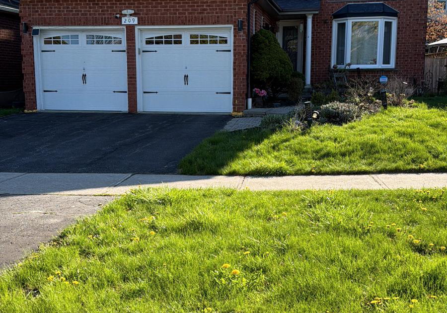 209-bassett-boulevard-whitby-ontario-e13133904