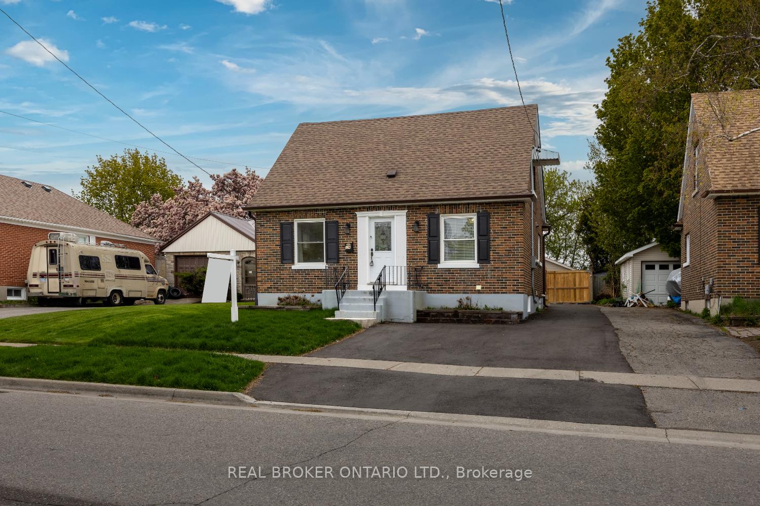 234-oshawa-boulevard-n-oshawa-ontario-e13134036