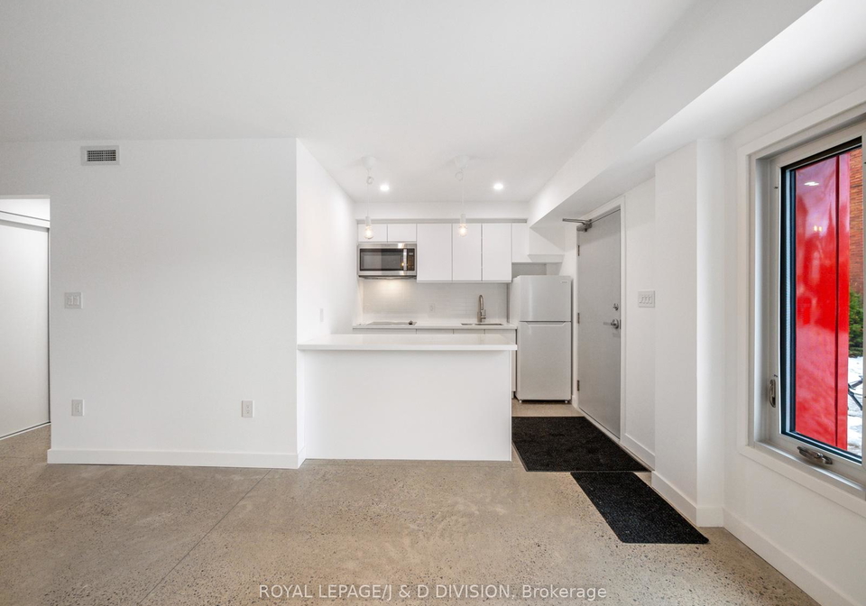 325-sammon-avenue-east-york-ontario-e13134110
