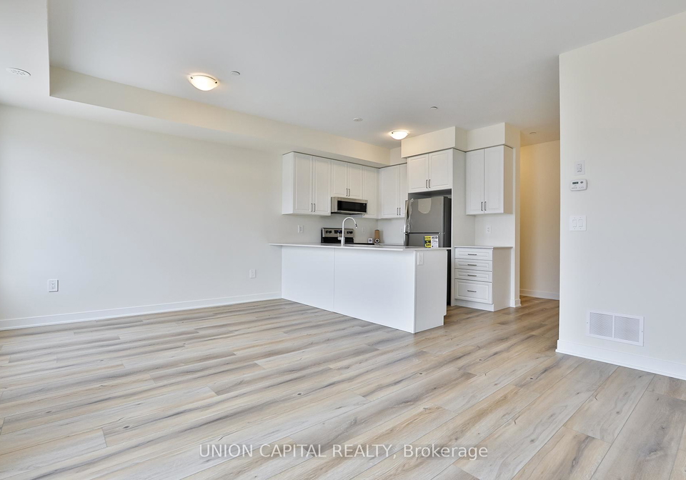 1695-dersan-street-pickering-ontario-e13134260