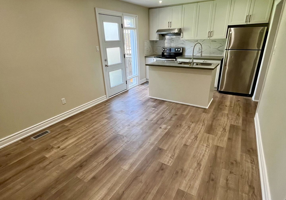 36-spry-avenue-clarington-ontario-e13134766