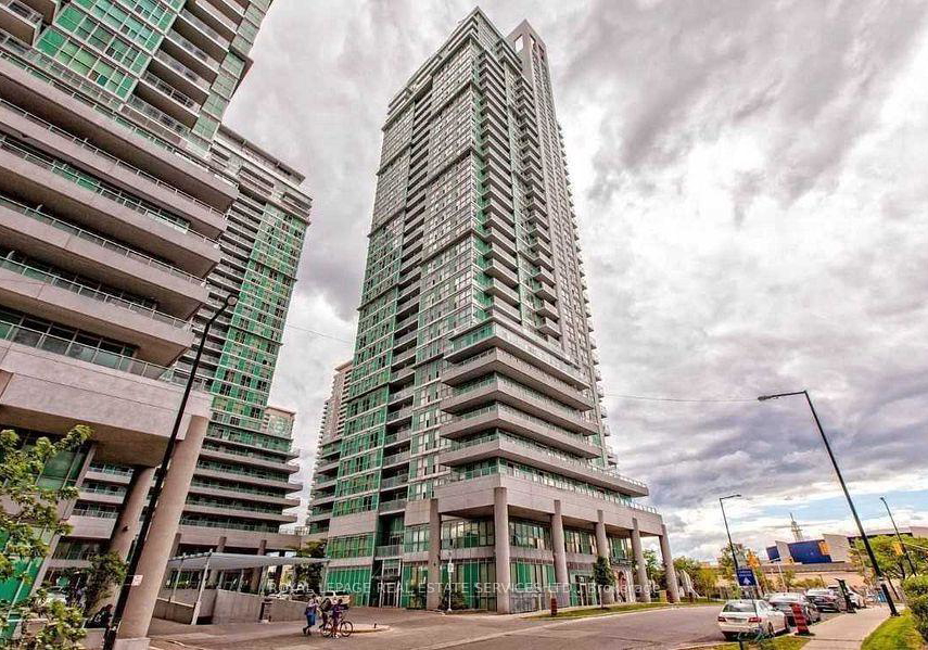 70-town-centre-court-scarborough-ontario-e13134774