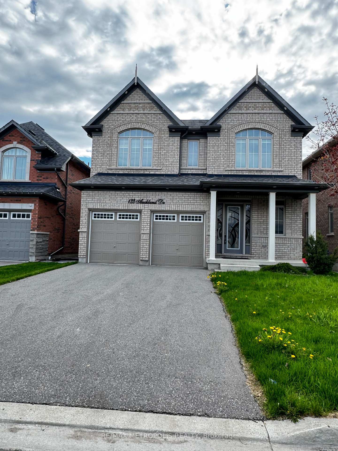133-auckland-drive-whitby-ontario-e13135086