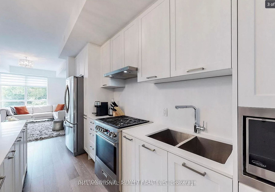 1331-queen-street-e-toronto-ontario-e13135296