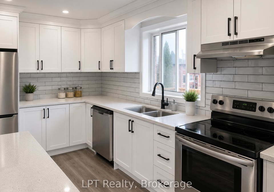 325-baldwin-street-oshawa-ontario-e13135420