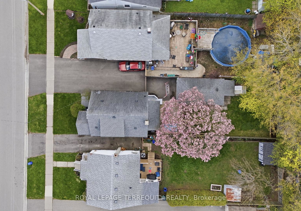 253-oshawa-boulevard-s-oshawa-ontario-e13135528