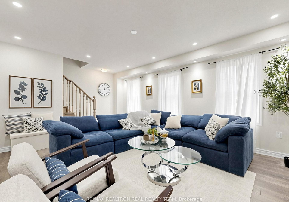 2708-burkholder-drive-pickering-ontario-e13135930