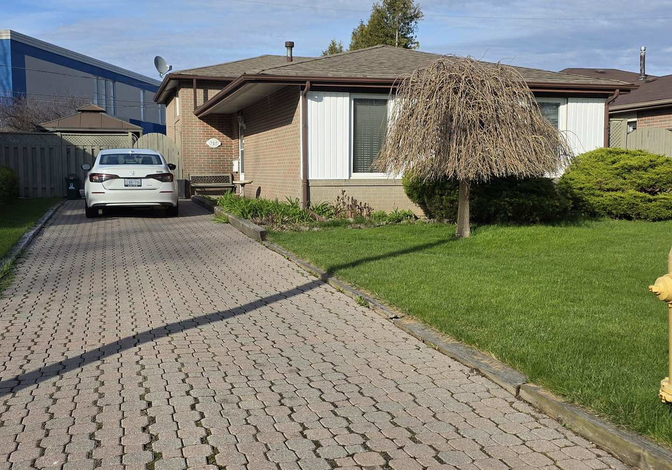 727-kingfisher-drive-pickering-ontario-e13136052