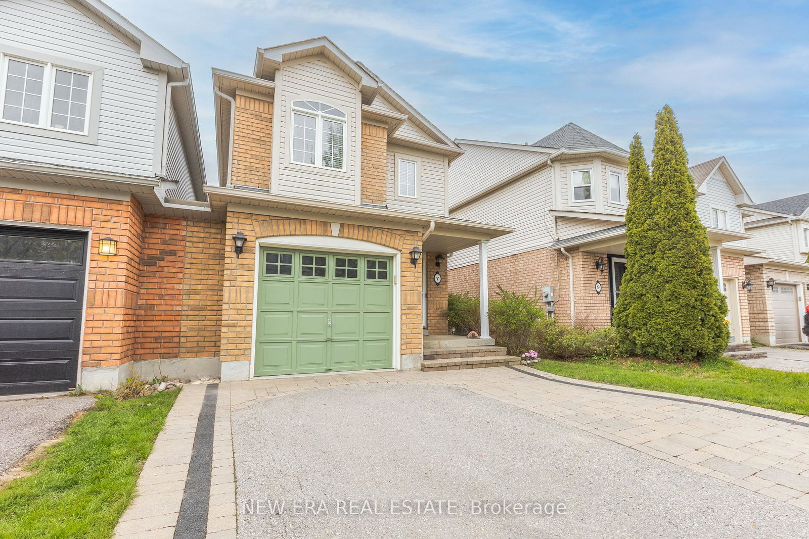 7-catkins-crescent-whitby-ontario-e13136160