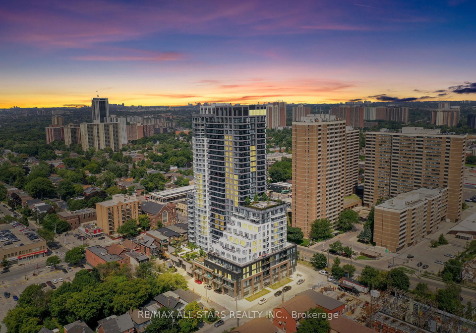286-main-street-toronto-ontario-e13136396