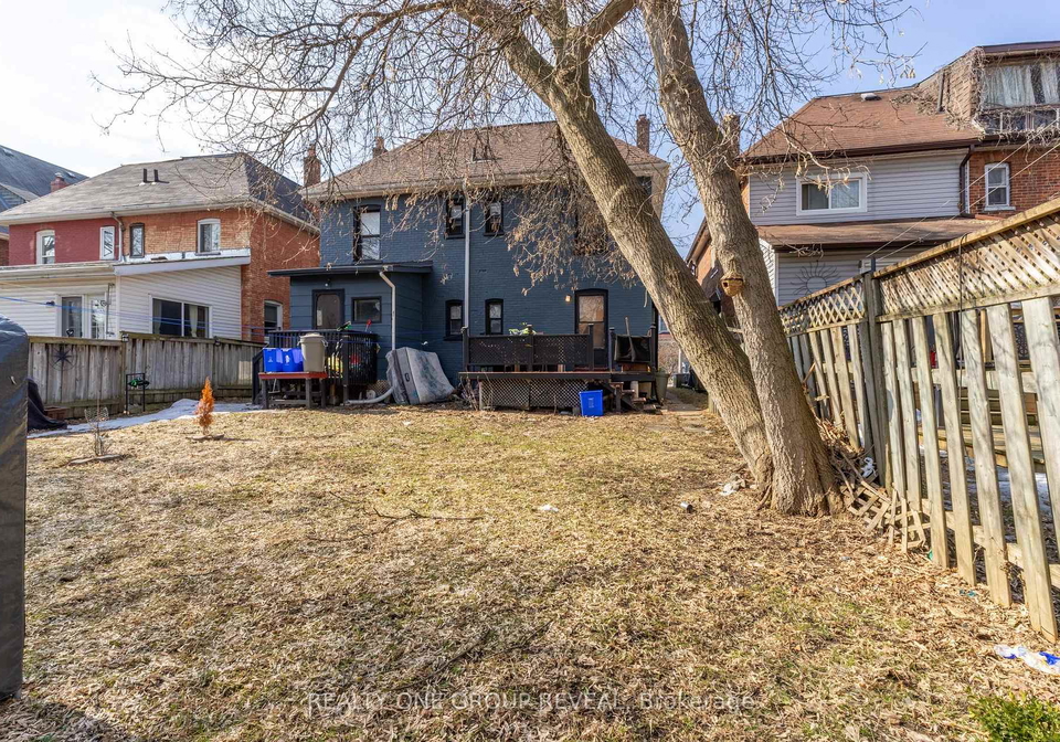 277-jarvis-street-oshawa-ontario-e13136540