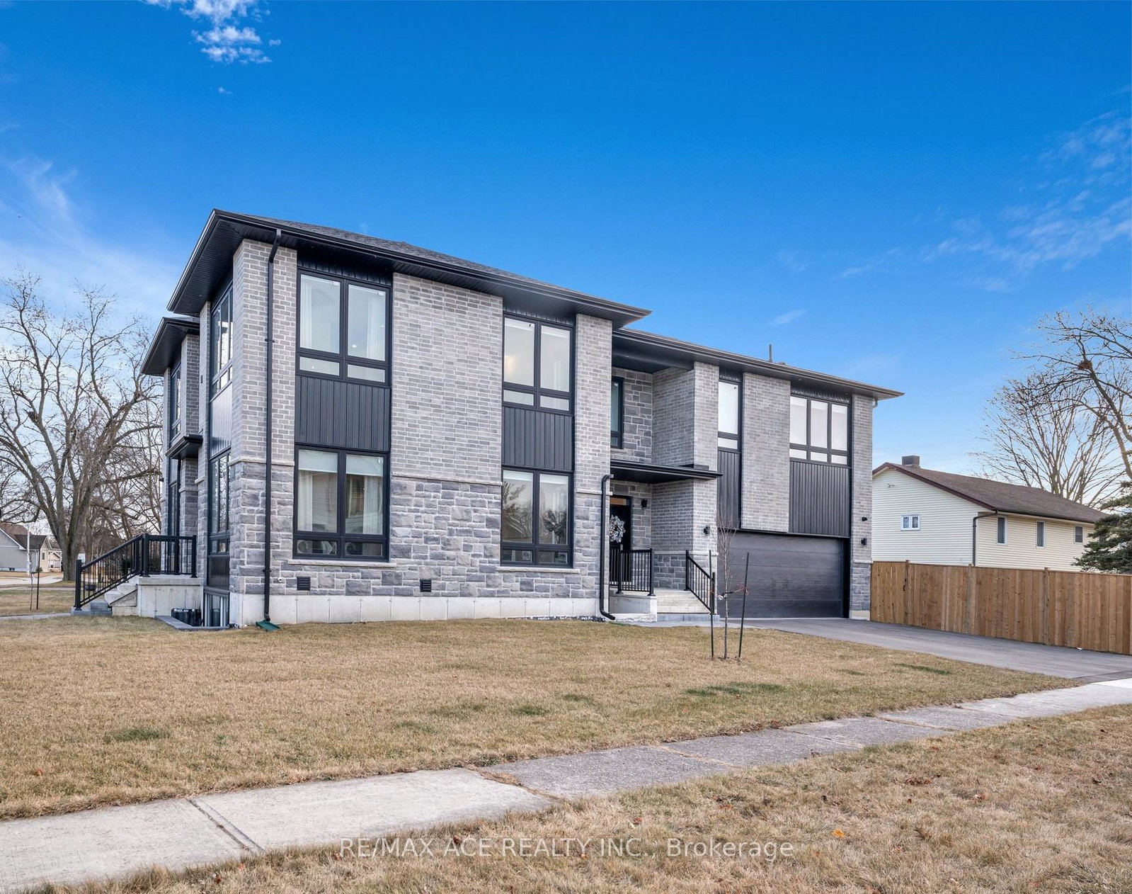 19-burcher-road-ajax-ontario-e13136600