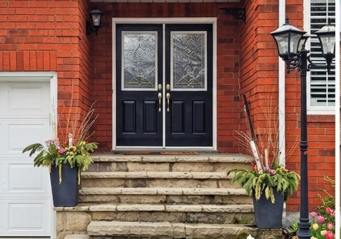 7-finnegan-place-whitby-ontario-e13136778