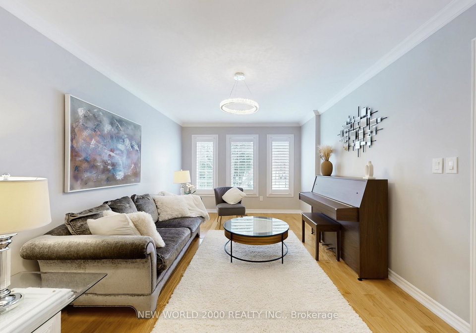 7-finnegan-place-whitby-ontario-e13136778