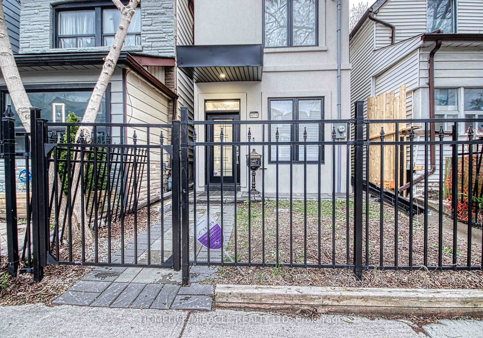 471-jones-avenue-toronto-ontario-e13136860