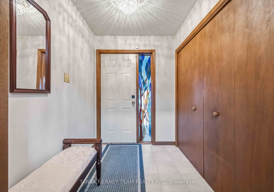 575-park-crescent-pickering-ontario-e13137384