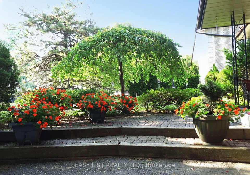 1035-oshawa-boulevard-n-oshawa-ontario-e13137418