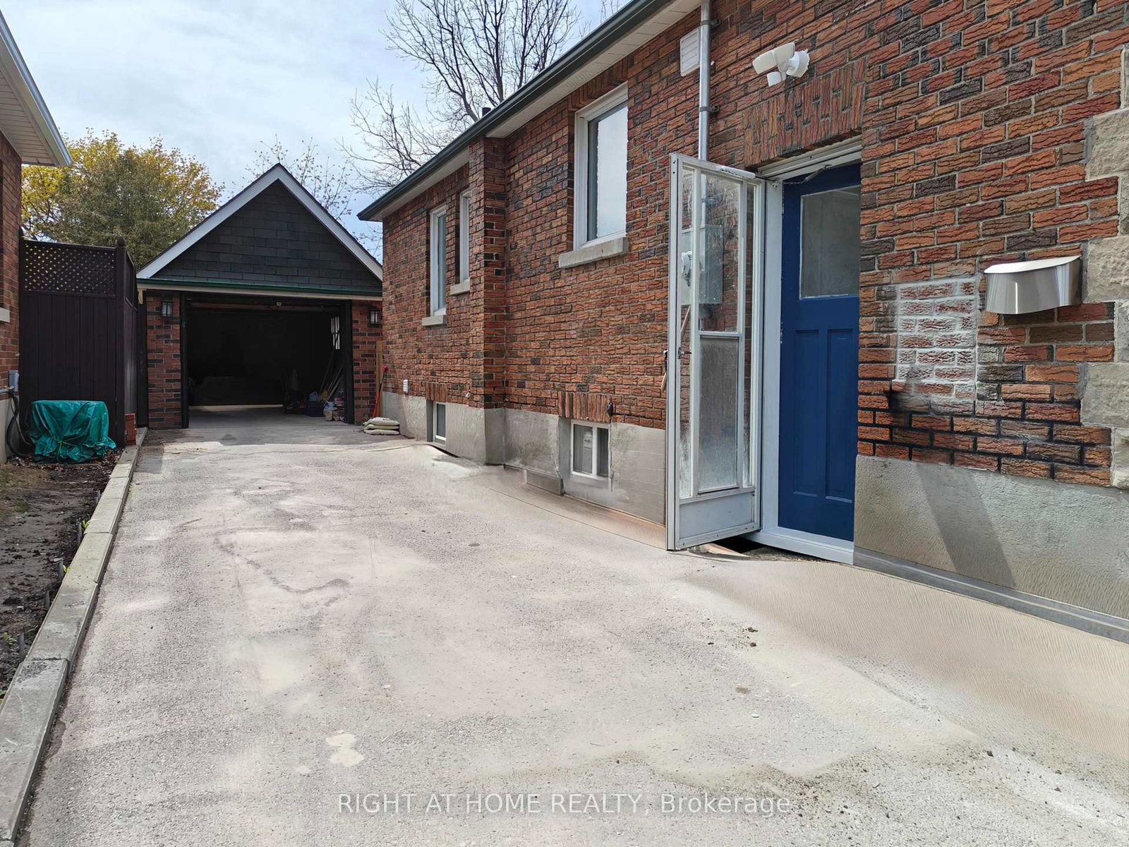92-cadillac-avenue-s-oshawa-ontario-e13137858