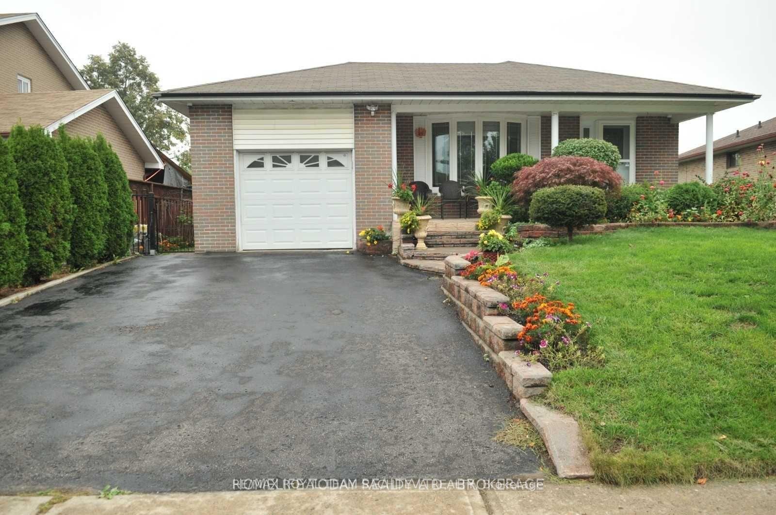 7-pegasus-trail-scarborough-ontario-e13138268