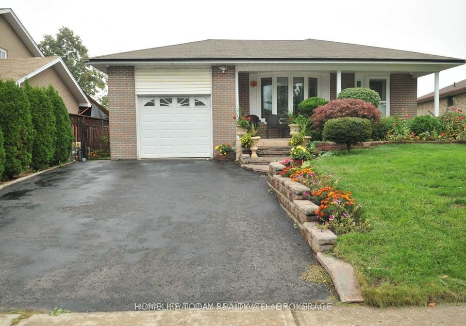 7-pegasus-trail-scarborough-ontario-e13138268