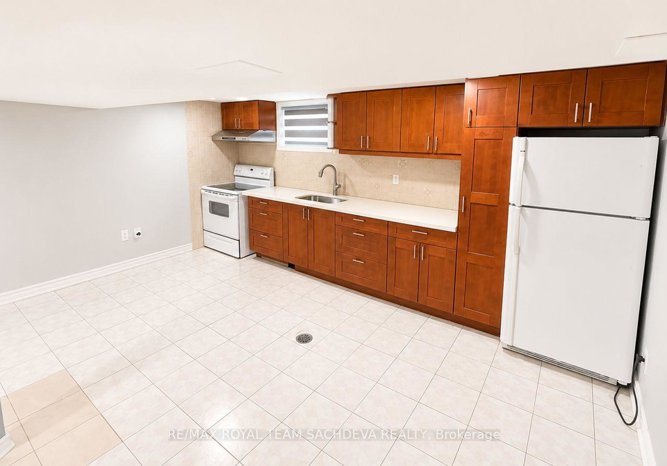 7-pegasus-trail-scarborough-ontario-e13138268