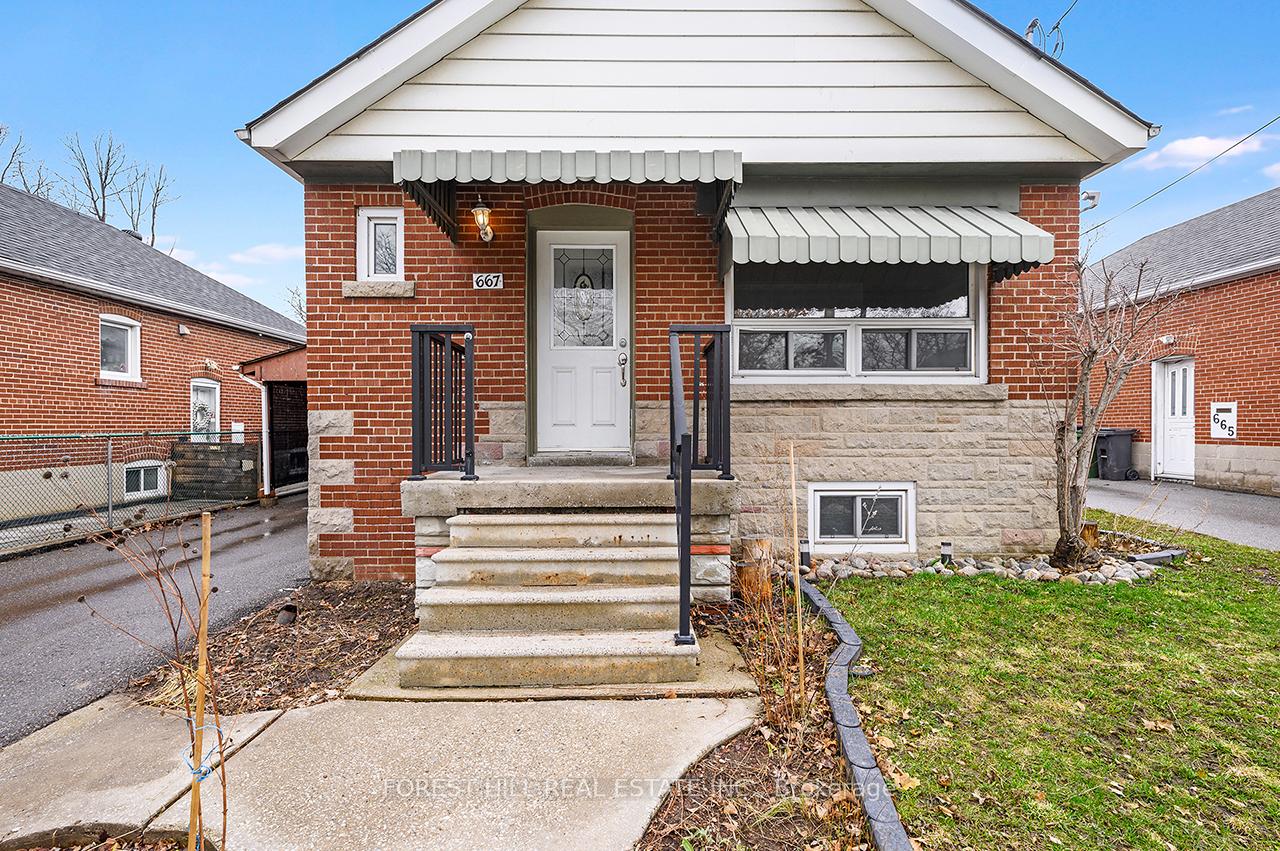 667-pharmacy-avenue-scarborough-ontario-e13138472