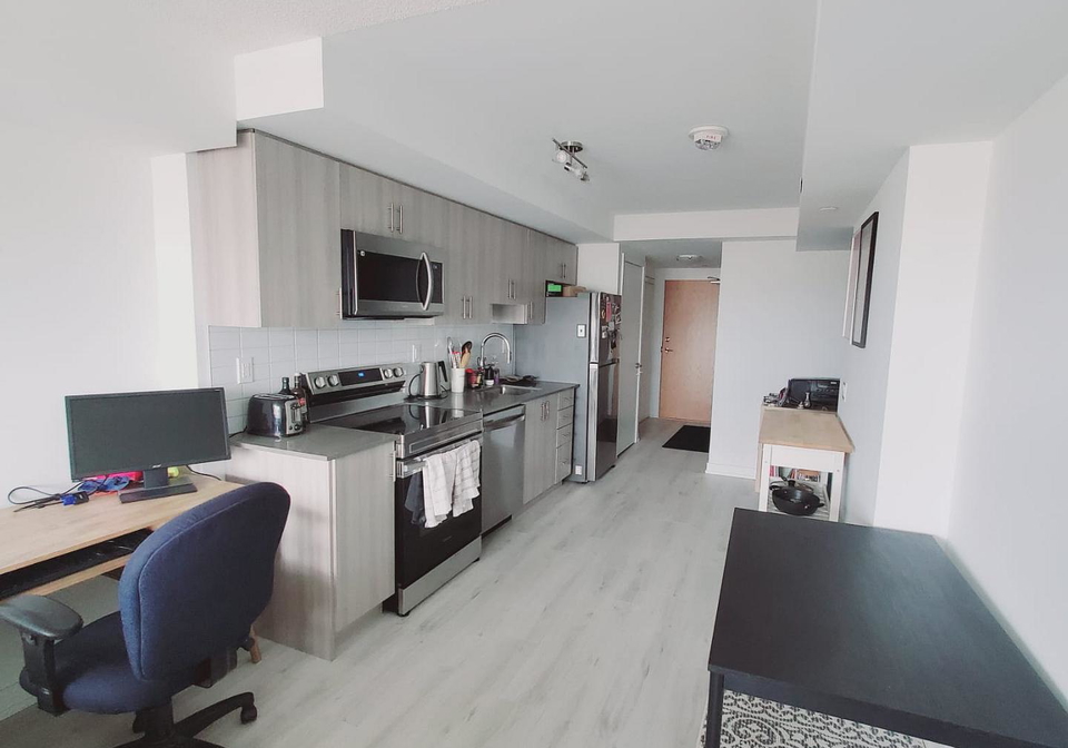 1435-celebration-drive-pickering-ontario-e13138504