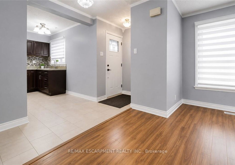 110-ling-road-scarborough-ontario-e13138812