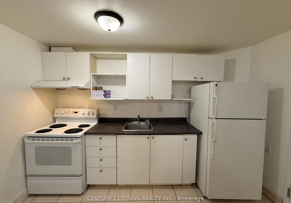 4459-lawrence-avenue-e-scarborough-ontario-e13139012