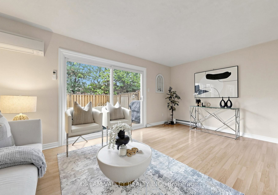 2075-warden-avenue-scarborough-ontario-e13139060