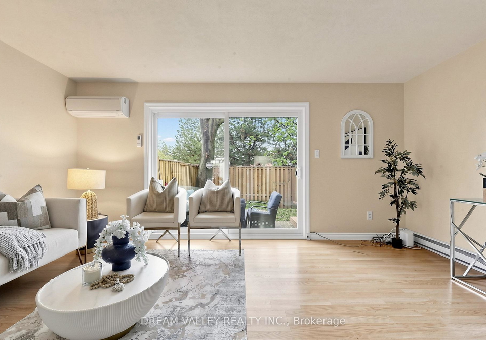 2075-warden-avenue-scarborough-ontario-e13139060