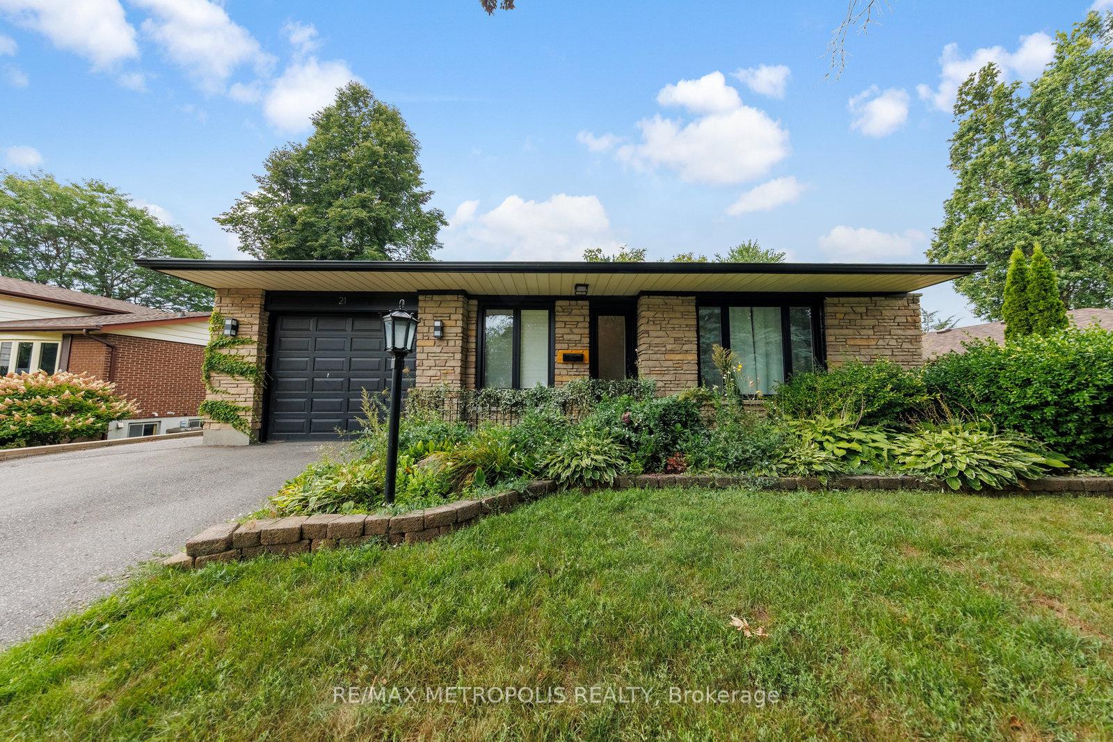 21-hills-road-ajax-ontario-e13139142