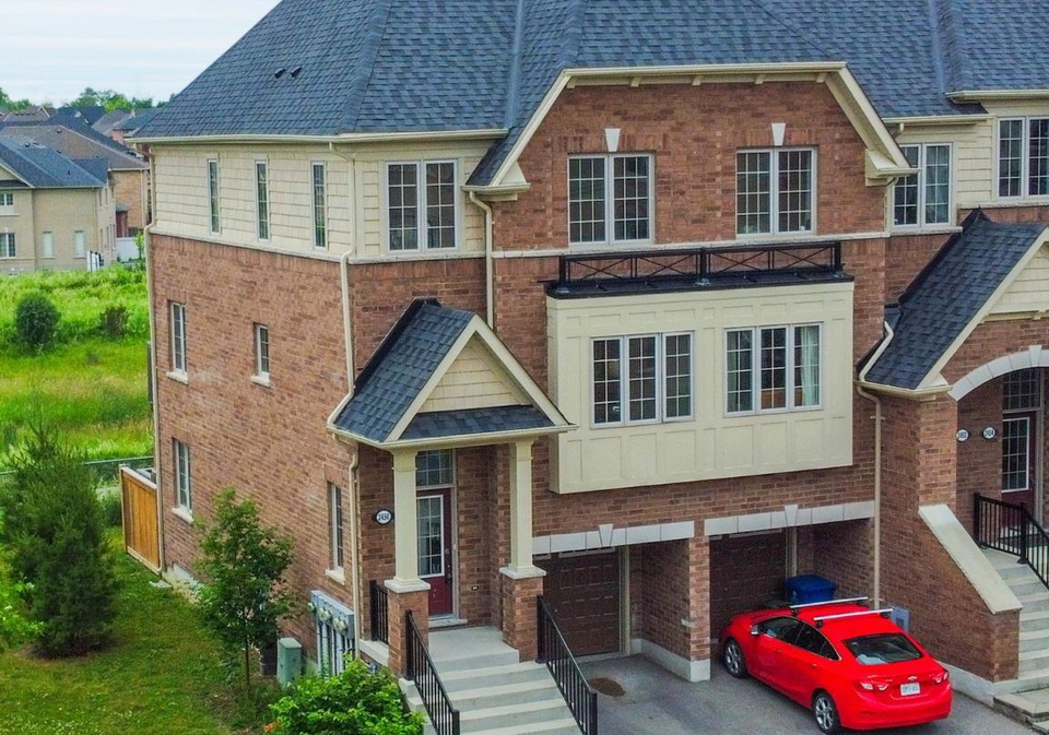 2450-bromus-path-oshawa-ontario-e13139152