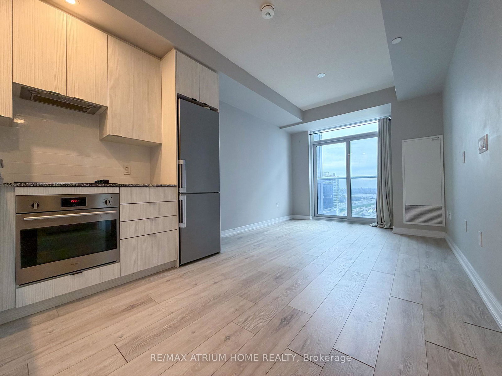 225-village-green-square-scarborough-ontario-e13139208