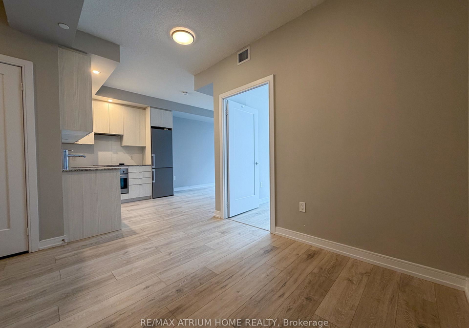 225-village-green-square-scarborough-ontario-e13139208