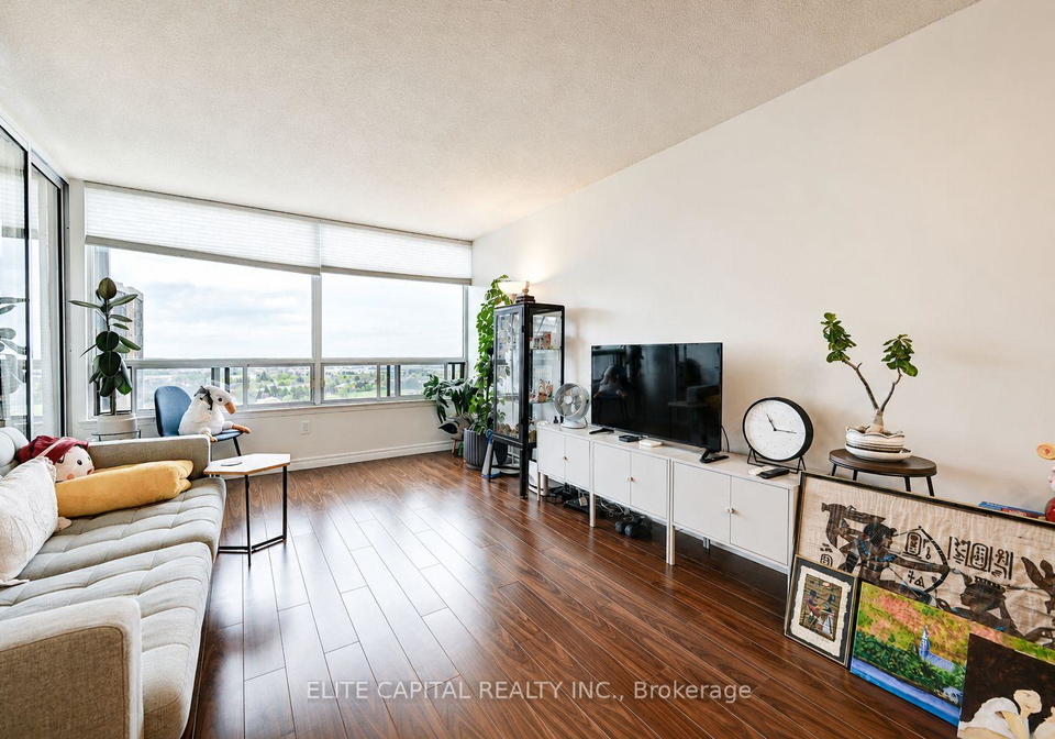 350-alton-towers-circle-scarborough-ontario-e13139704