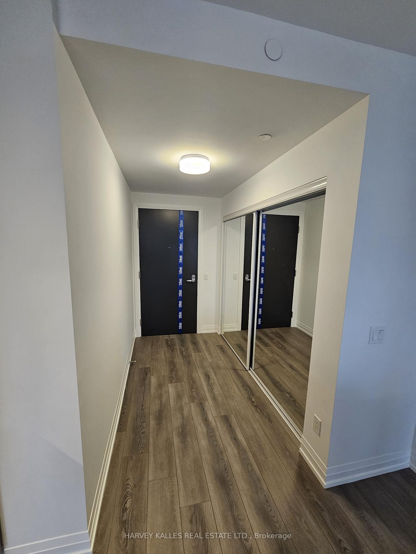 286-main-street-toronto-ontario-e13139910